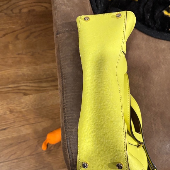 Kate Spade Lime yellow/Green Satchel with long strap - Picture 7 of 9